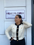 Beyaz Gold Düğmeli Hırka