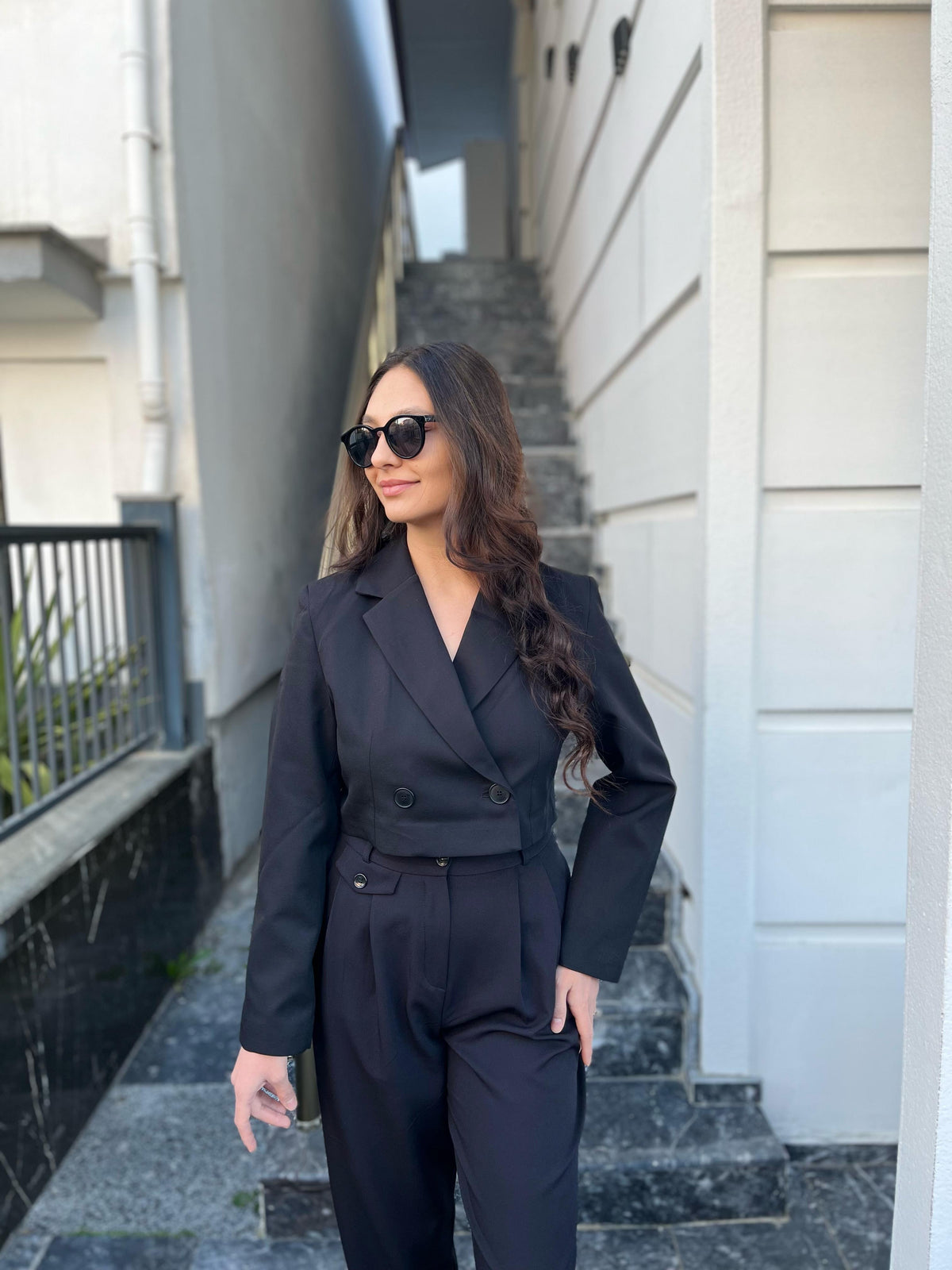 Siyah Kısa Blazer Ceket