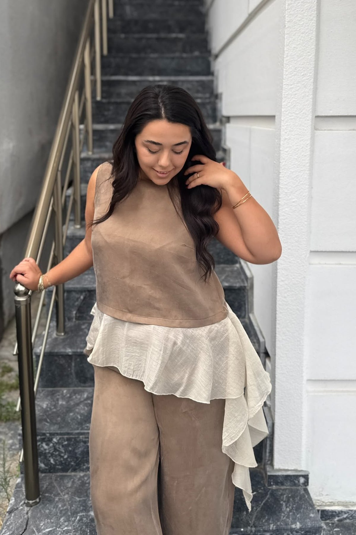 Garnili Kumaş Volan Detaylı Şampanya İkili Takım