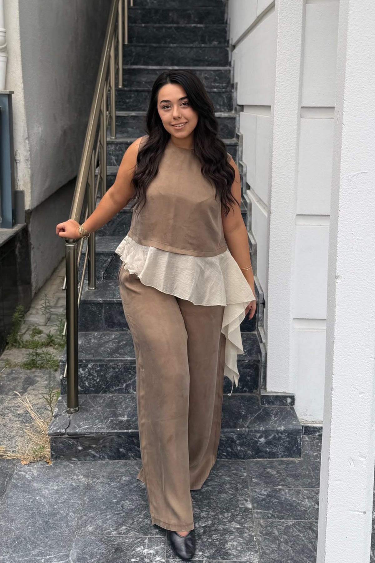 Garnili Kumaş Volan Detaylı Şampanya İkili Takım