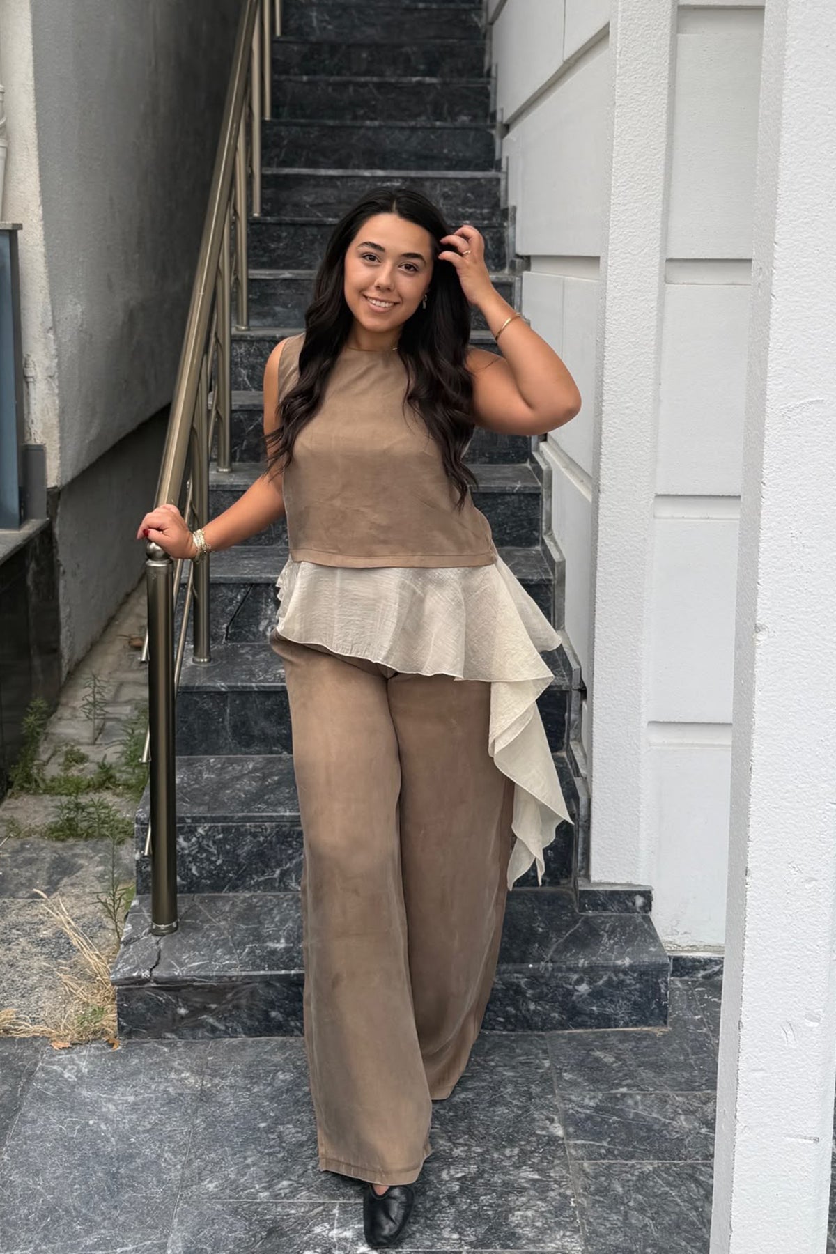 Garnili Kumaş Volan Detaylı Şampanya İkili Takım
